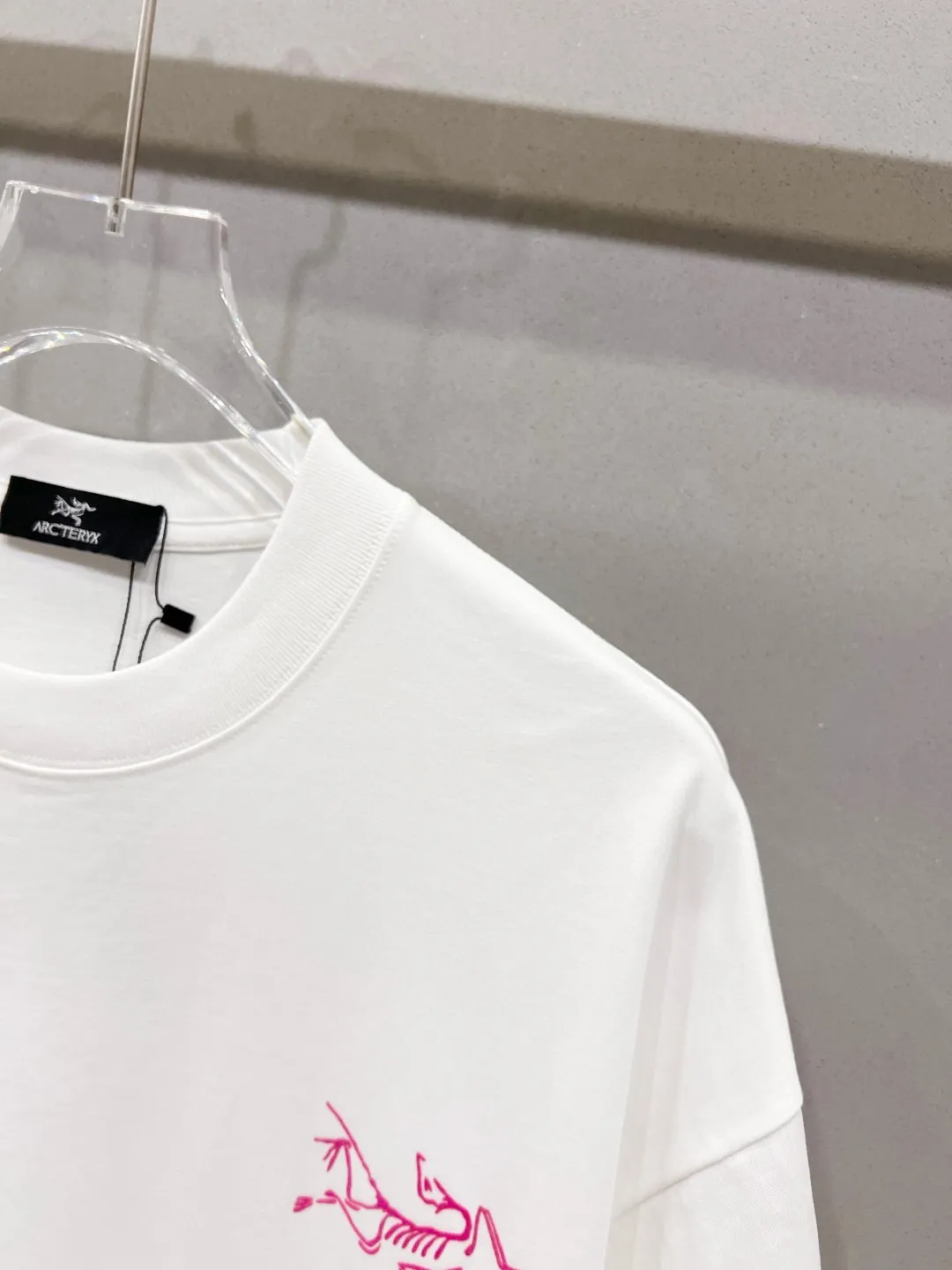 （ In Stock ） ， 32 ， ， ， ， ， ， ， ， Breathable ， ， ， ，Versatile ， size: S~XL ：White Black